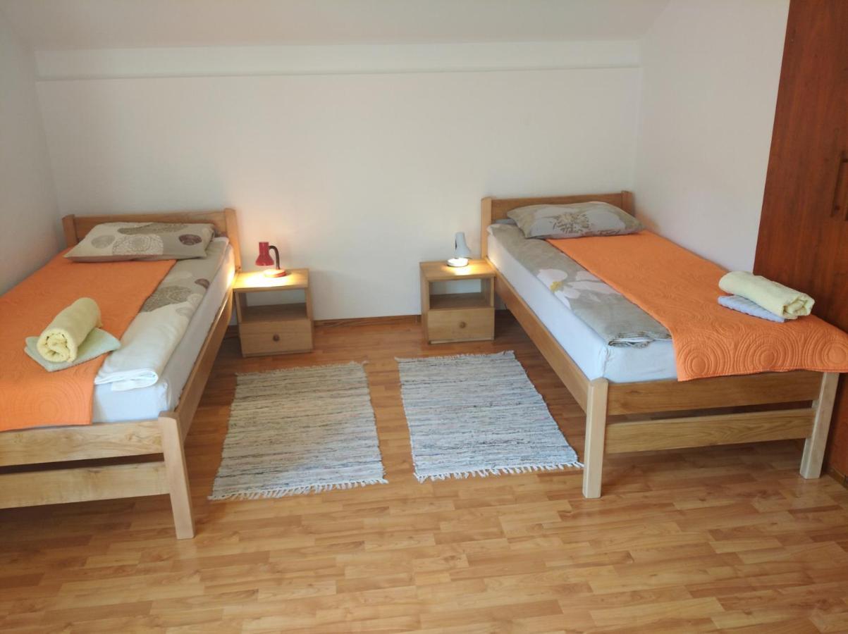 Rooms "Nada Zunic" Knin Kültér fotó