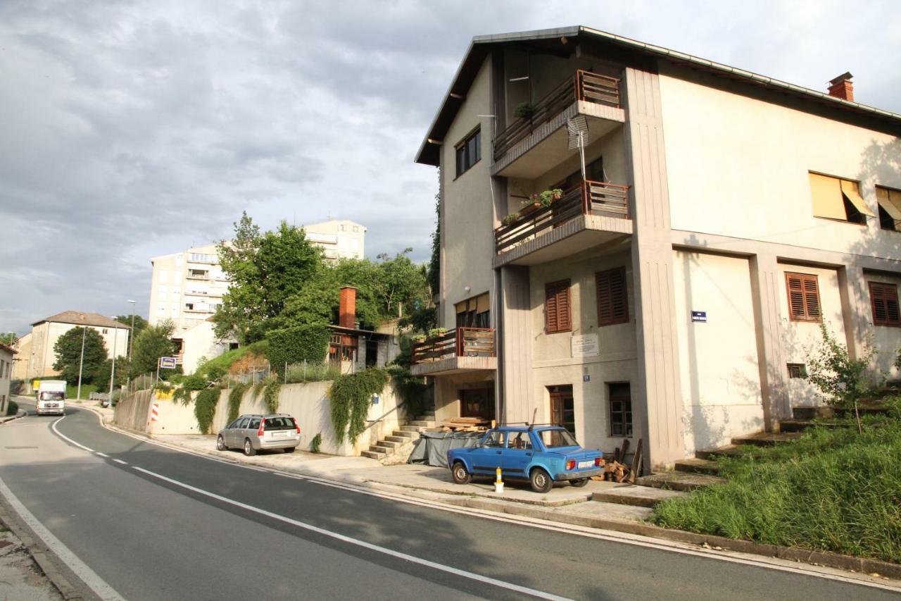 Rooms "Nada Zunic" Knin Kültér fotó